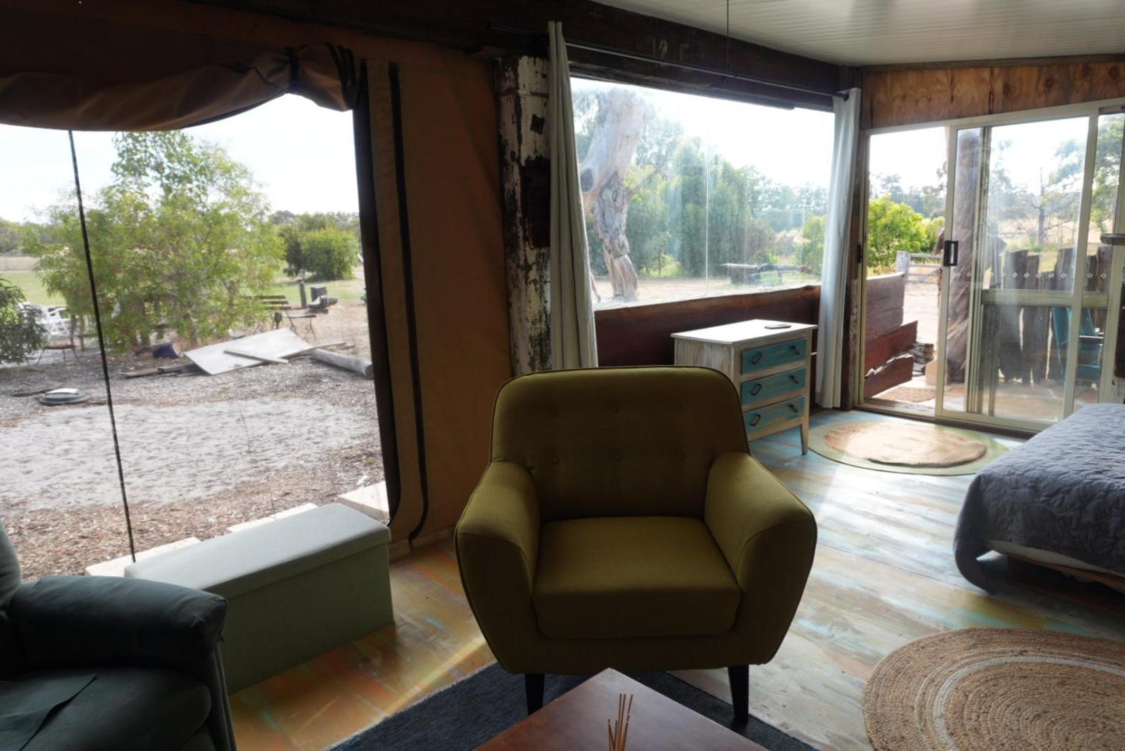 Silversprings Spa Retreat Pet Friendly Cottages And Glampings Metricup Esterno foto