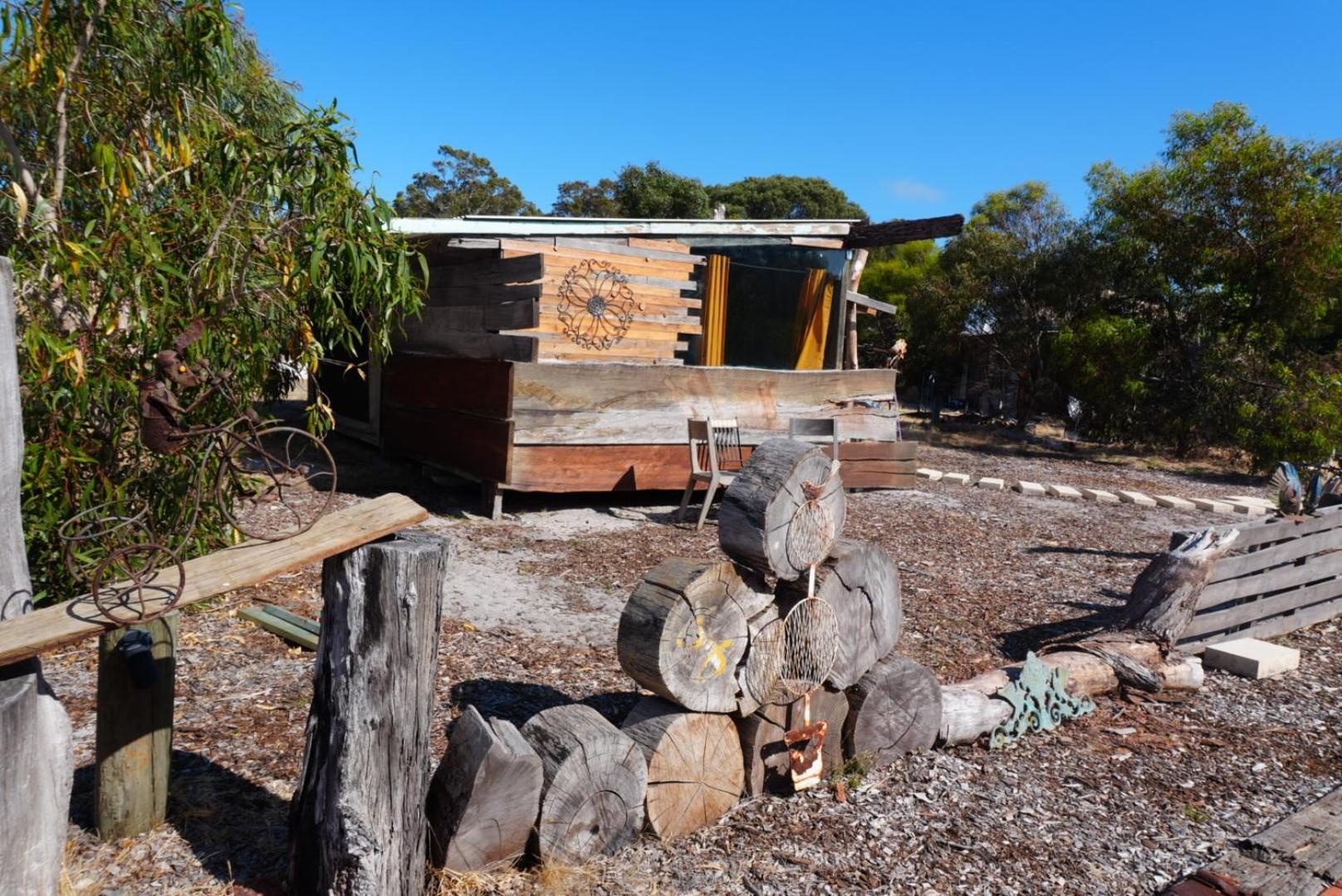 Silversprings Spa Retreat Pet Friendly Cottages And Glampings Metricup Esterno foto