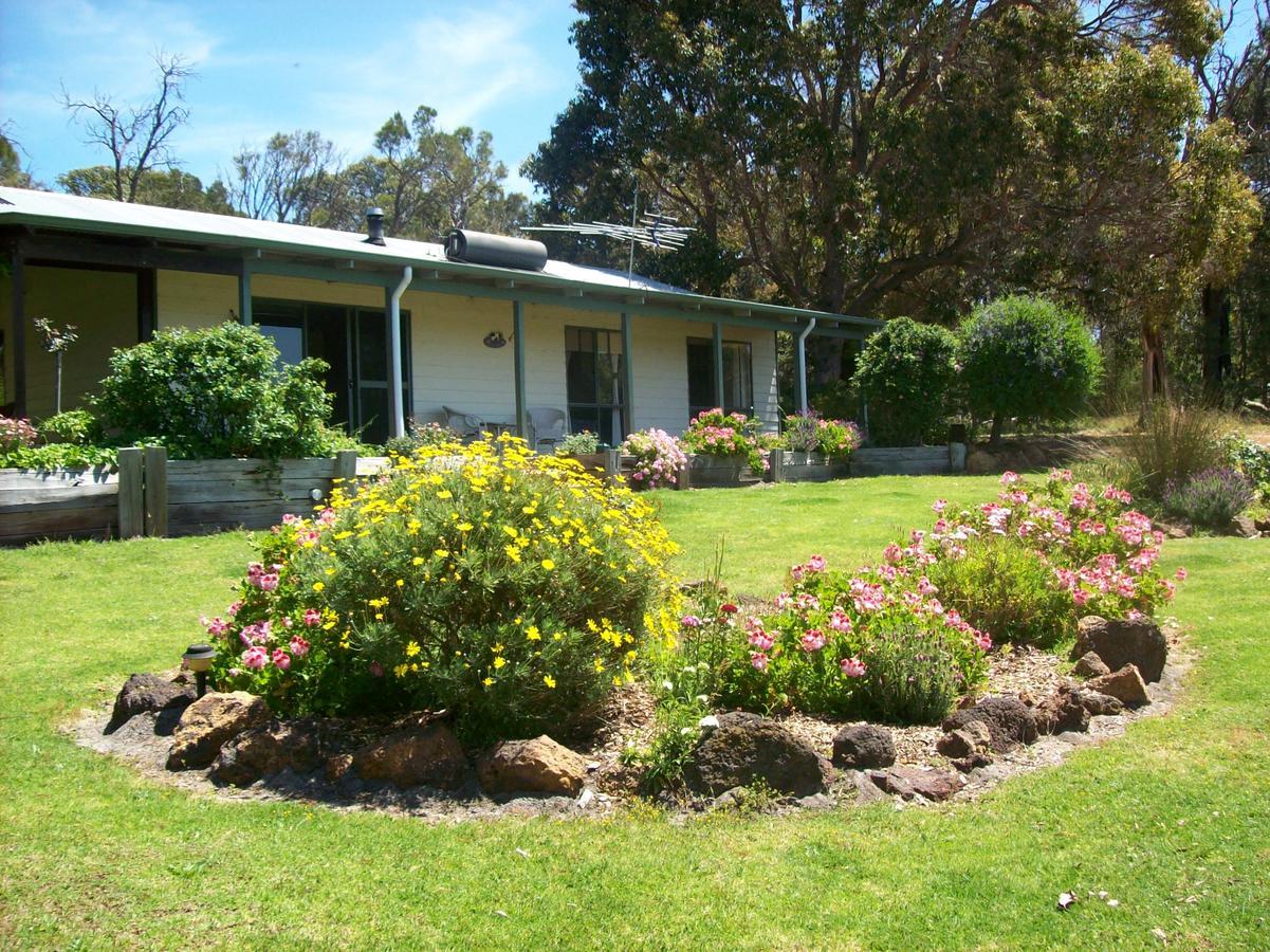 Silversprings Spa Retreat Pet Friendly Cottages And Glampings Metricup Esterno foto