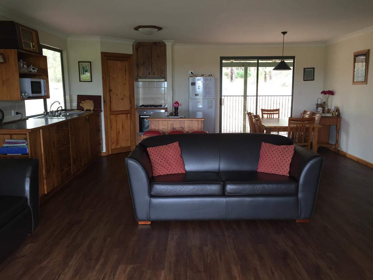 Silversprings Spa Retreat Pet Friendly Cottages And Glampings Metricup Esterno foto