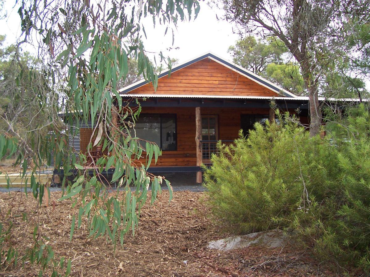 Silversprings Spa Retreat Pet Friendly Cottages And Glampings Metricup Esterno foto