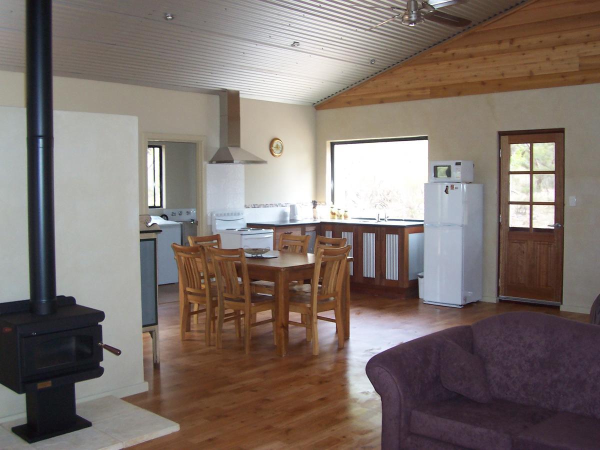 Silversprings Spa Retreat Pet Friendly Cottages And Glampings Metricup Esterno foto